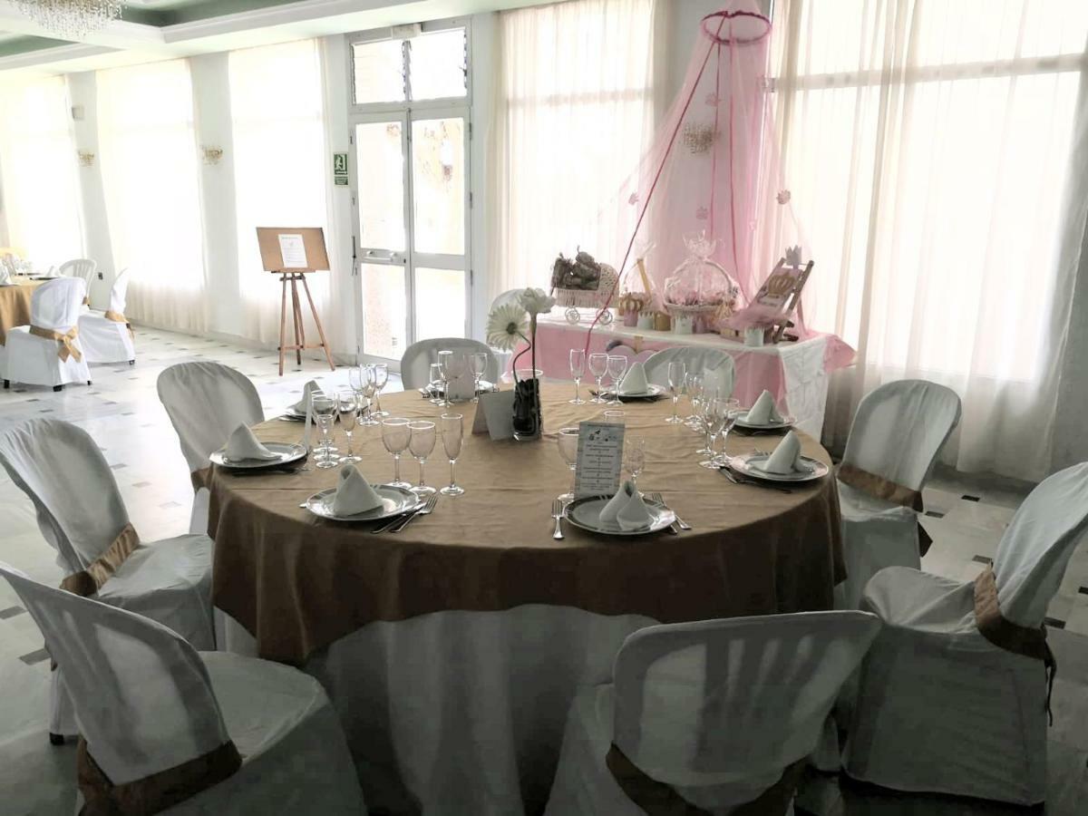 Hotel La Lancha Cordoue Extérieur photo